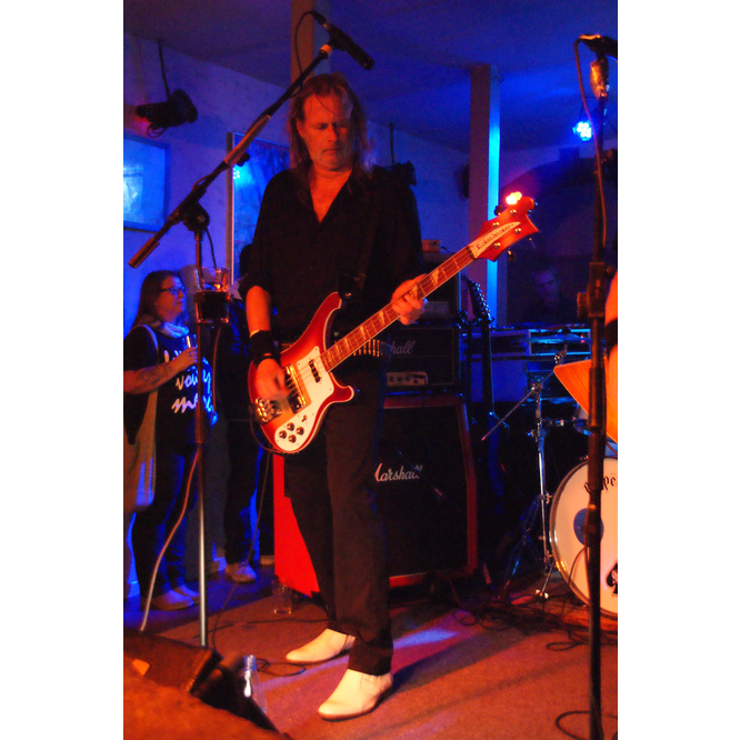 DSC0994221.10.2017 | Reinheim, Weinhof
copyright 2017 Petra Hassler